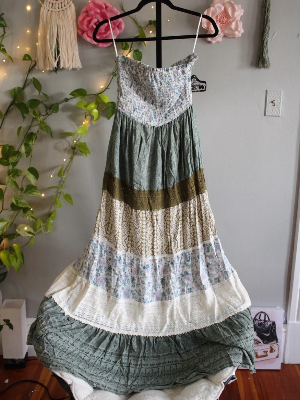 NWT Angie Boho Patchwork Tiered Maxi Dress Size S Floral Cottagecore - Picture 7 of 13